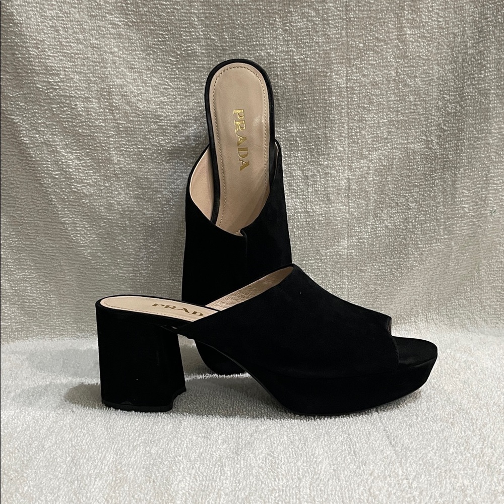 Prada Women's Elegant Black Mules